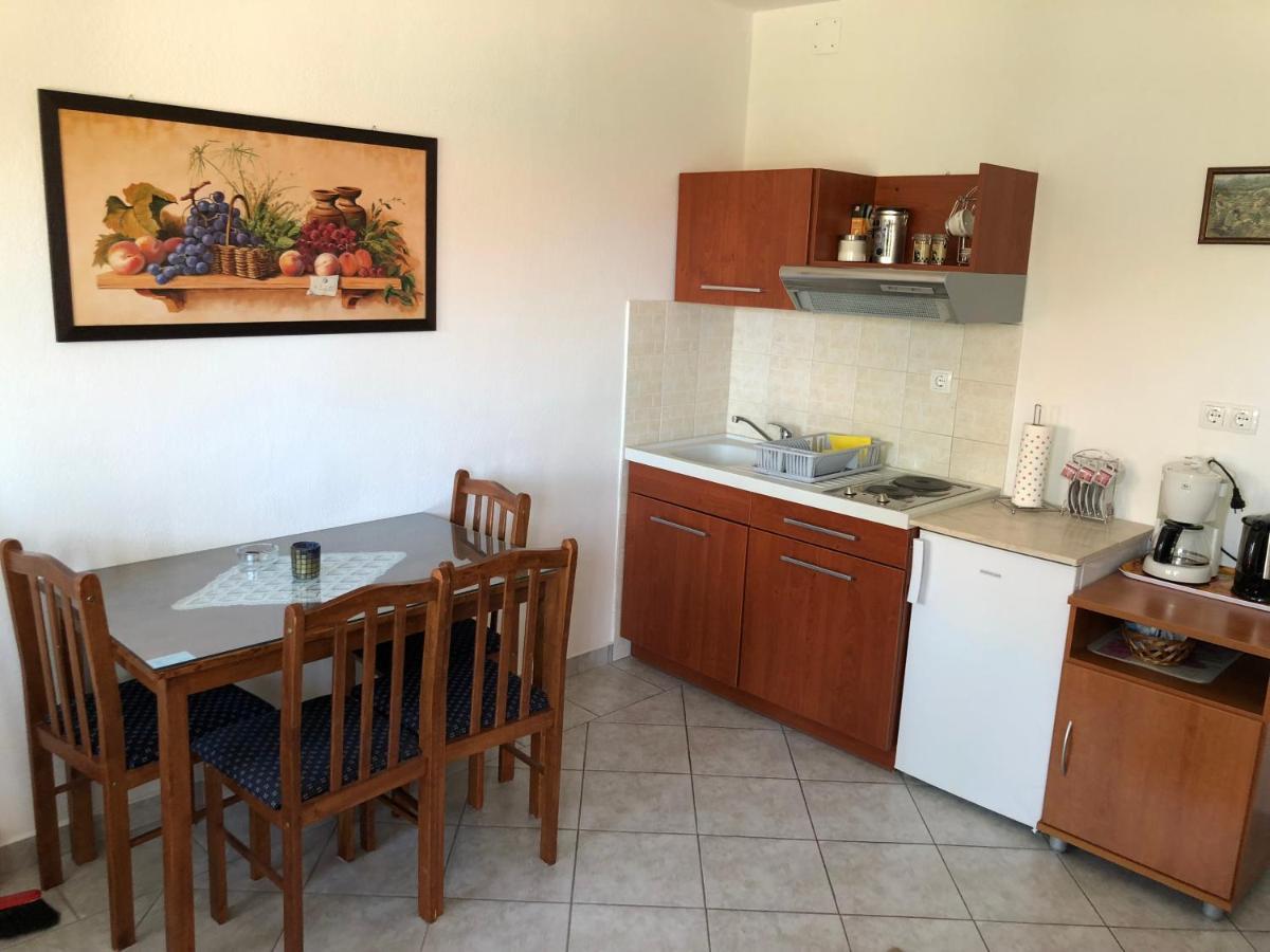 Apartmani Area Doma Trogir Buitenkant foto