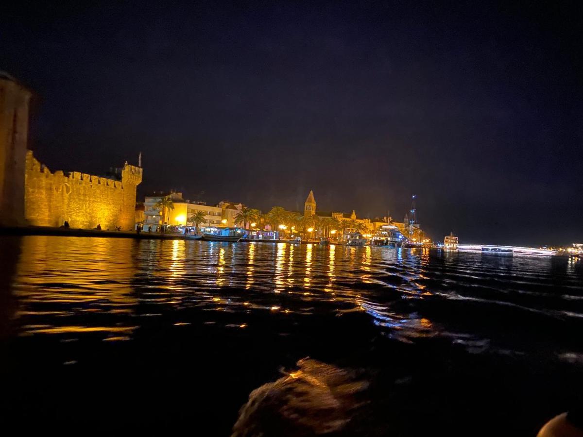 Apartmani Area Doma Trogir Buitenkant foto